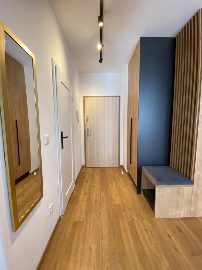 P&A Apartament Гонски Экстерьер фото